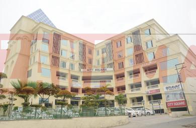 बिना कंप्लीशन लैटर लिए बेच दी सिटी स्केयर बिल्डिंग की दुकानें, बिल्डर कपूर बाप बेटे समेत डायरेक्टर अंकुश मरवाहा पर केस