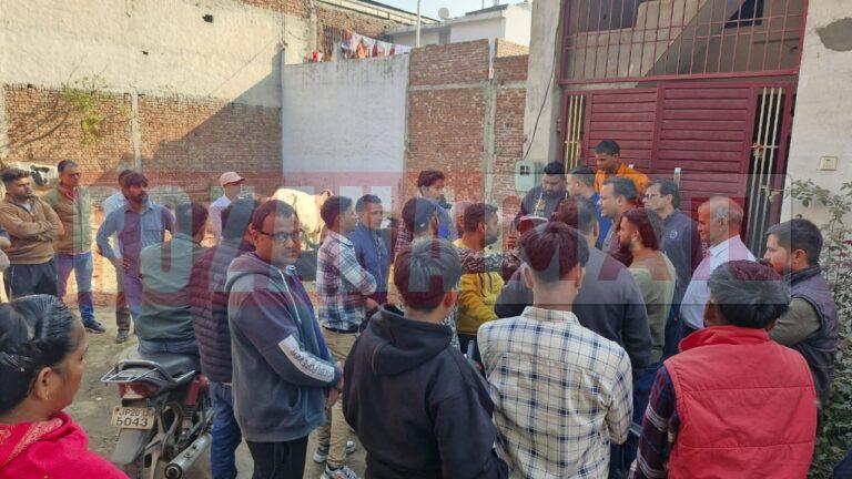 जालंधर में गऊ/बेल तस्कर पकड़े, दो मरले के मकान में बांध रखे थे पशु, हर रोज दो दो करके भेजते थे गुरदासपुर