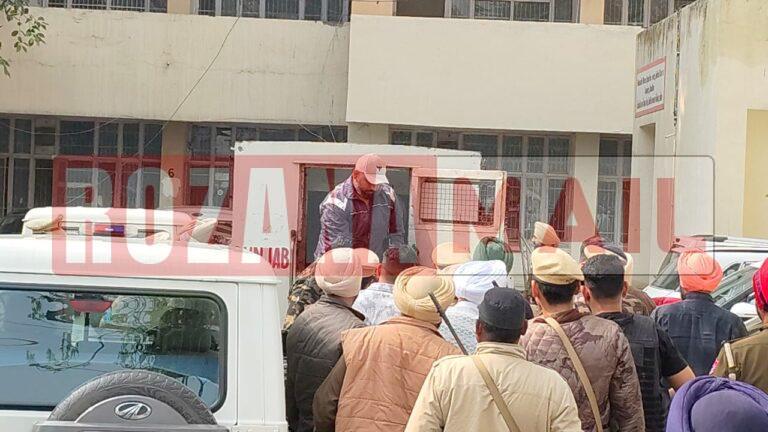 गैंगस्टर पुनीत और लल्ली फिर रिमांड पर: कारोबारी टिंकू मर्डर केस में होगी पूछताछ, डिप्टी मर्डर केस में अभी भी सच सामने नहीं ला पाई पुलिस, कई नाम अभी भी पर्दे में