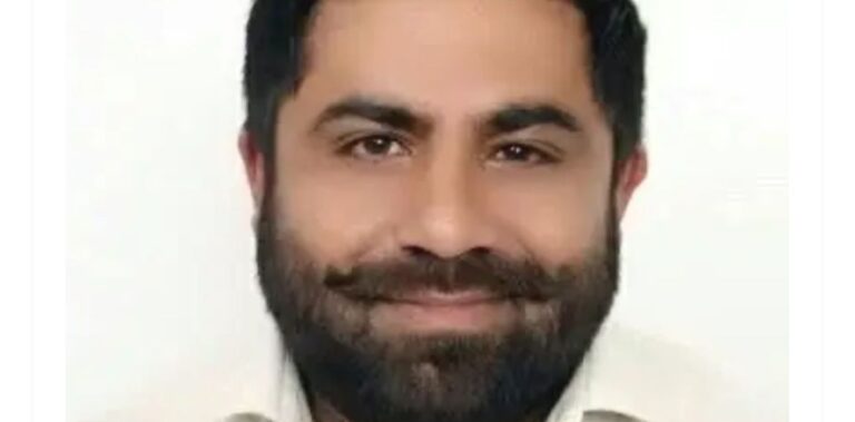 यूपी से आदेश जालंधर में एफआईआर: आप नेता एवं पूर्व पार्षद रोशन सहगल, मां समेत चार लोगों पर हत्या का केस दर्ज, जालंधर पुलिस ने आरोपों को इग्नोर किया था, 2024 में घर में 20 साल की नौकरानी की संदिग्ध हालतों में लाश लटकती मिली थी, पढ़ें