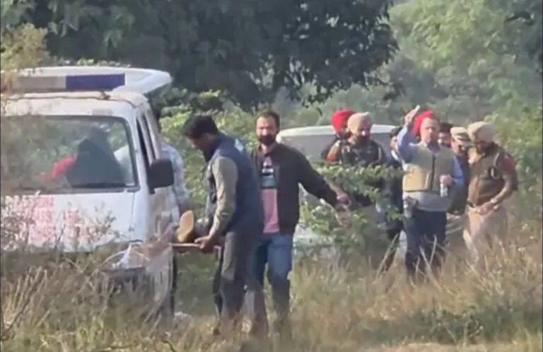 मोहाली में लारेंस बिश्नोई गैंग के शूटर्स और पुलिस में मुठभेड़: दो को गोलियां मार काबू किया, हथियारों की सप्लाई की फिराक में थे