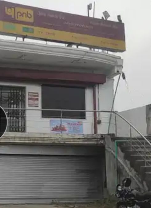 जालंधर में गैस कटर गिरोह की फिर से दस्तक: पीएनबी बैंक में घुस कर सीसीटीवी कैमरों पर ब्लैक स्प्रे किया, फिर एटीएम को कटर से काटा