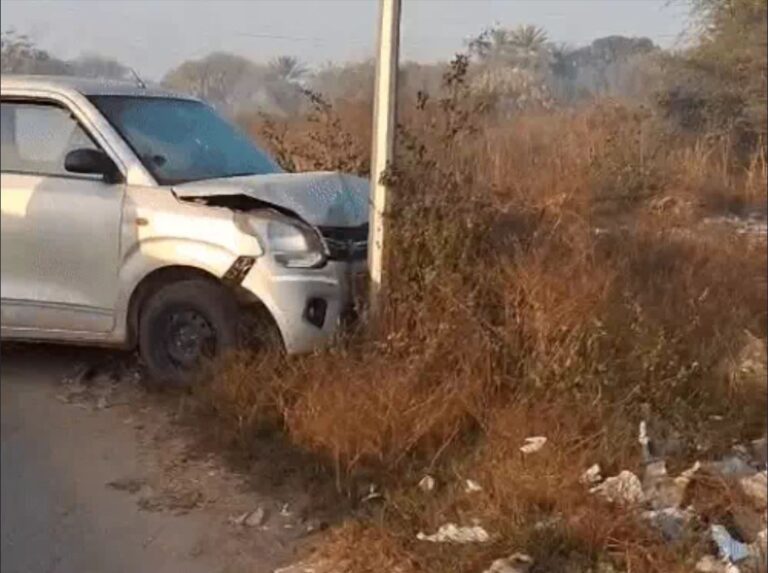 जालंधर में फॉर्च्यूनर गाड़ी पर फायरिंग करने वाले बदमाशों का चंडीगढ़ में एनकाउंटर, दोनों तरफ से 11 गोलियां चली, एक पुलिस की छाती पर लगी, चंडीगढ़ में केमिस्ट की शॉप पर भी चलाई थी गोलियां, पढ़ें