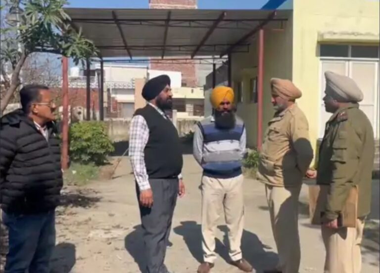 पंजाब में दबंग परिवार ने युवक की बेरहमी से पिटाई की, पिता ने मिन्नतें की तो फिर भी पीटते थे, बेटे की बेइज्ती सहन न होने पर जान दी