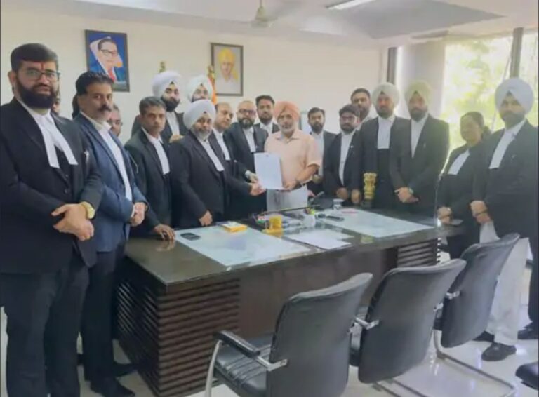 FIR डाउनलोड करने को लेकर 80 रुपए फीस वसूलने के मामले में सरकार का यू-टर्न, पढ़े