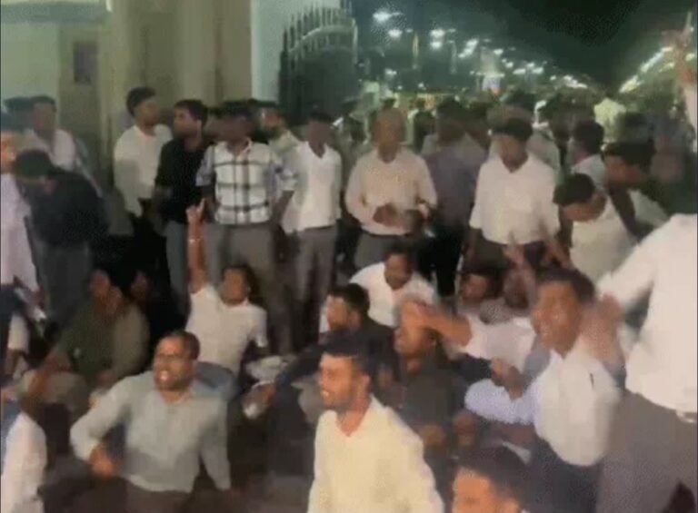 झारखंड में छात्रों का प्रोटेस्ट खत्म, सरकार ने बात मान कर JSSC-CGL परीक्षा रद्द की, अब पास हुए स्टूडेंट्स ने प्रोटेस्ट शुरू किया